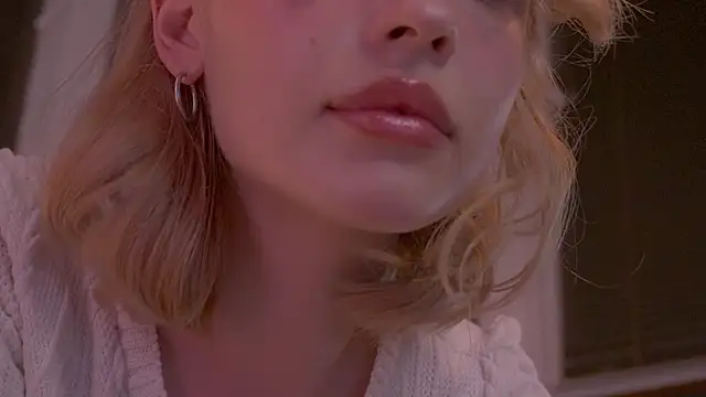 divinelights online show from July 14, 8:02 pm
