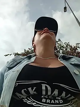 sophie banger online show from July 19, 8:44 pm
