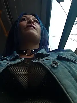 sophie banger online show from February 17, 6:07 pm