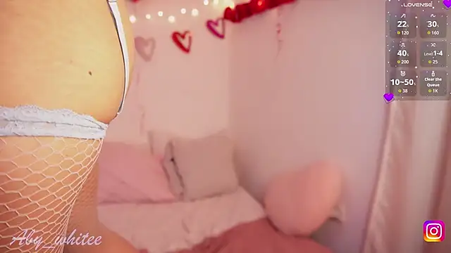 AbyWhitee online show from March 4, 7:26 am