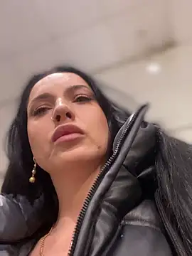 Roxana-Sexy online show from February 11, 5:42 am