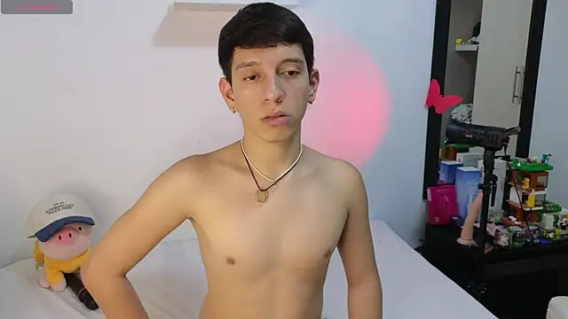 milky  boy  online show from April 23, 11:51 pm