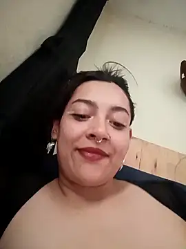 CORALINE GREYM online show from December 16, 7:42 pm