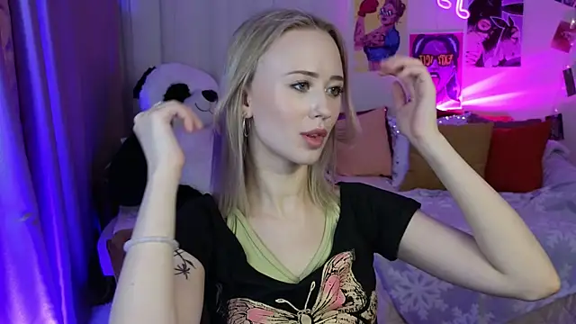 SashaBrooks online show from October 10, 6:02 pm