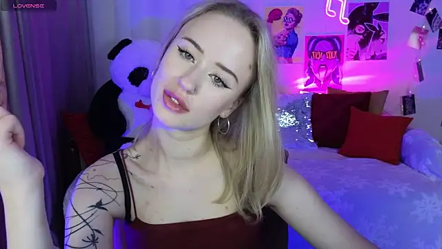 SashaBrooks online show from November 21, 2:08 pm