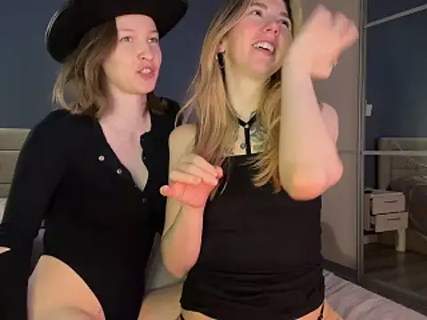 AsgardPrincesses online show from May 23, 8:40 pm