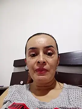 Samantha Sullivan  online show from February 7, 3:32 am