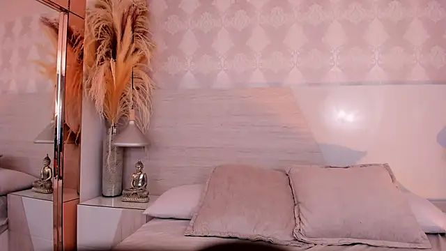IvannaAnggel online show from July 29, 12:38 pm