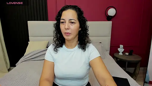 Linda Insatiable online show from October 9, 1:32 am