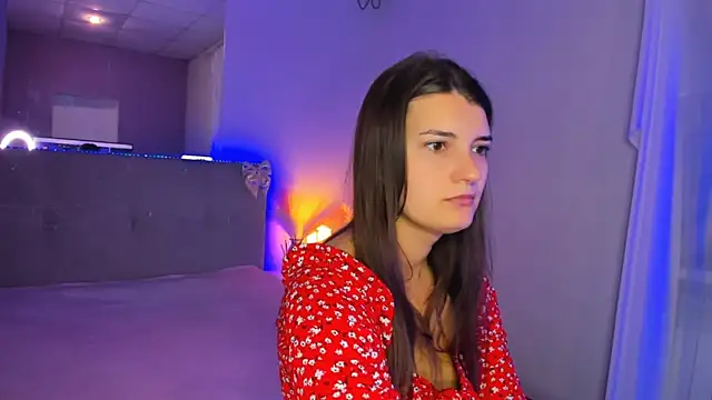 Laura Leee online show from July 14, 4:50 am