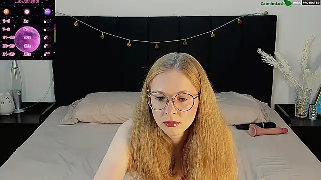 CatmintLush online show from July 29, 11:38 pm