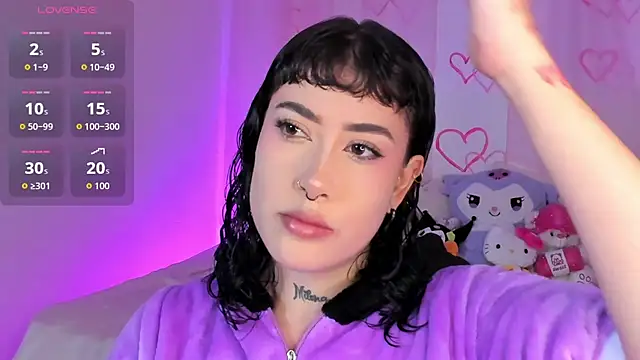 melody suarez online show from September 20, 11:47 pm