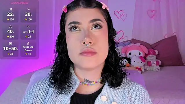 melody suarez online show from October 11, 10:56 pm