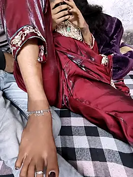 Indcople28 online show from February 19, 7:46 pm