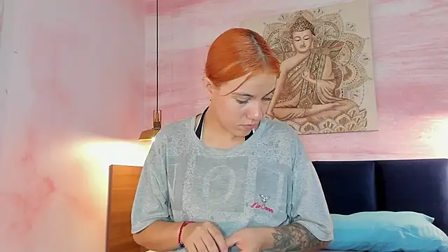 MelaniieRoux online show from February 13, 7:48 pm