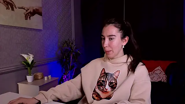 Belle Via online show from June 25, 5:12 am