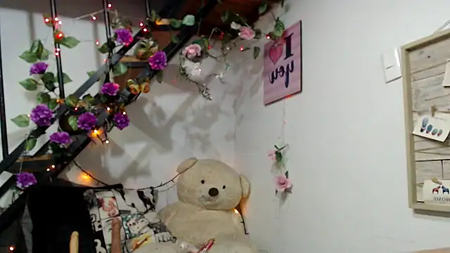 luna sky83 online show from July 29, 6:02 am