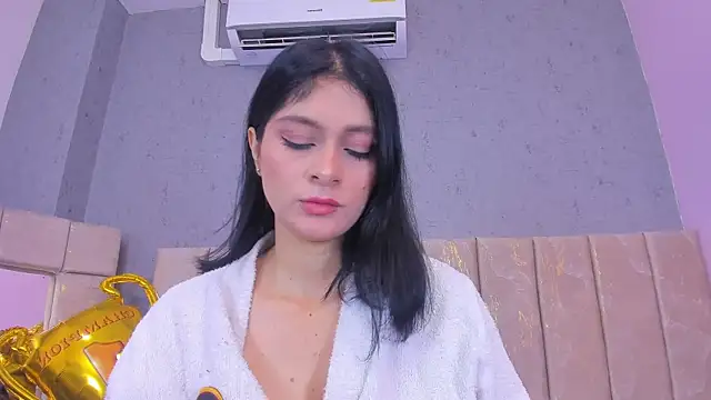 Tiffany mendez online show from July 14, 12:21 pm