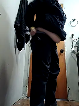 lilbishmiss online show from December 3, 1:57 pm