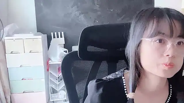 Honey-cici online show from November 26, 8:59 am