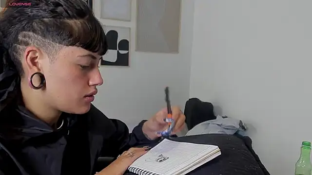  sharlotte777 online show from November 28, 2:20 pm