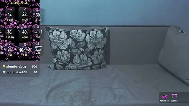anna claire online show from May 4, 7:34 am