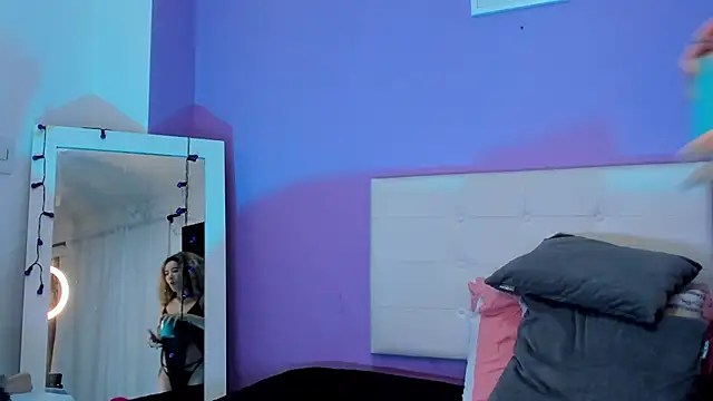 Charlotte11-11 online show from January 17, 4:14 pm