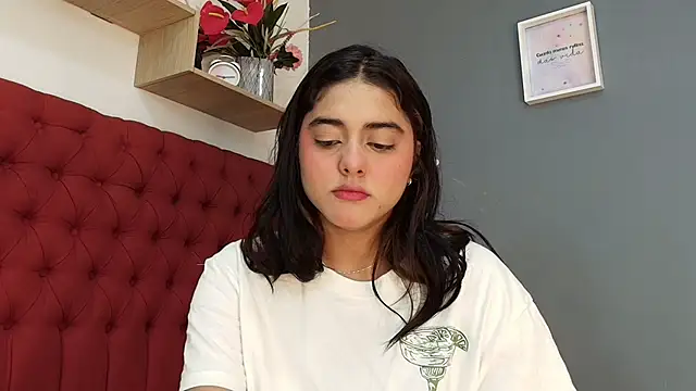 natalia aguirre1 online show from November 30, 12:31 pm