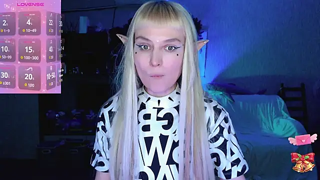 mischellemeow13 online show from January 8, 12:36 am