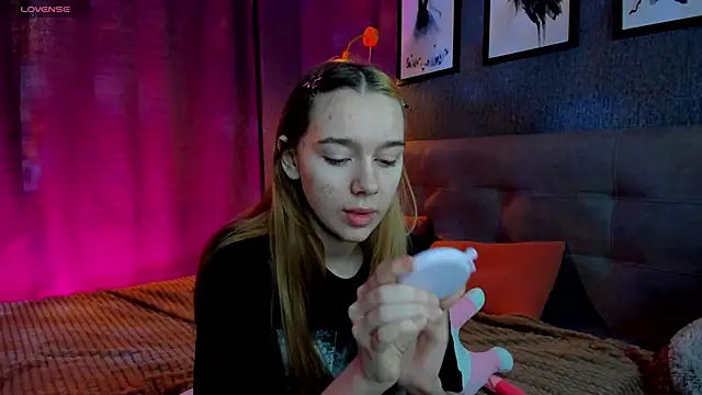 Lesi Moonie01 online show from October 27, 8:54 am