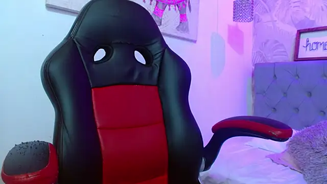 violletha online show from January 5, 5:27 pm