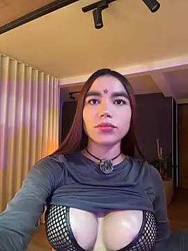 carolynnetrujillo online show from June 24, 3:27 am