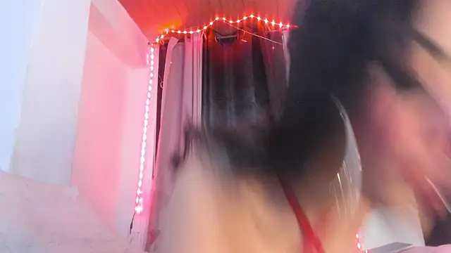 Oliviaa Evans online show from August 2, 4:26 am