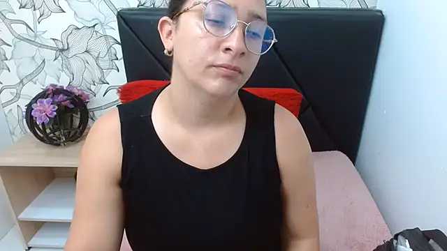 sarax ximena online show from August 3, 3:39 pm