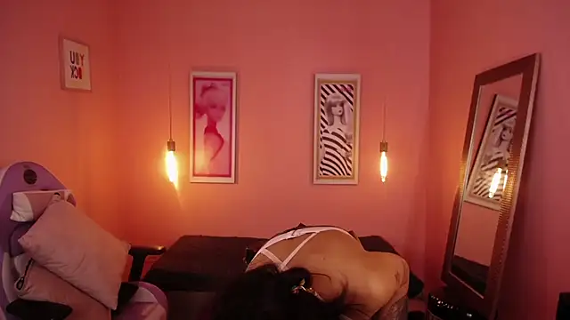 Violetta Suky online show from December 3, 1:46 pm