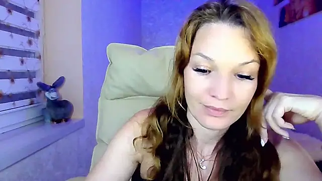 impossibleluna online show from July 25, 8:27 pm