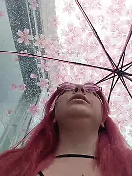 madelaine- online show from June 9, 6:29 pm