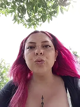 madelaine- online show from June 26, 4:52 pm
