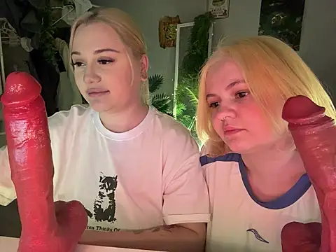 DeepthroatTV online show from February 19, 8:40 pm