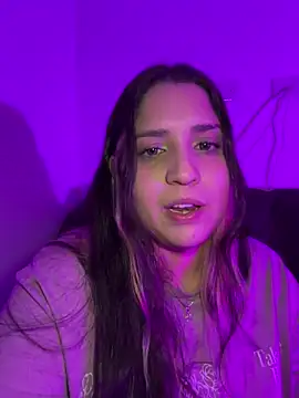 valentina jonnes1 online show from March 4, 6:20 am