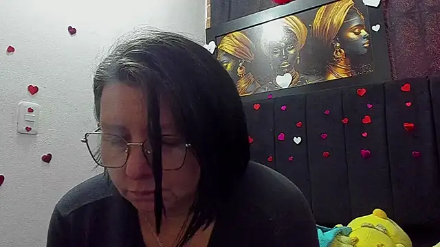 Evaaross 2345 online show from June 12, 2:14 pm