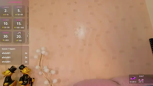 littleebonymommy online show from April 27, 8:06 pm