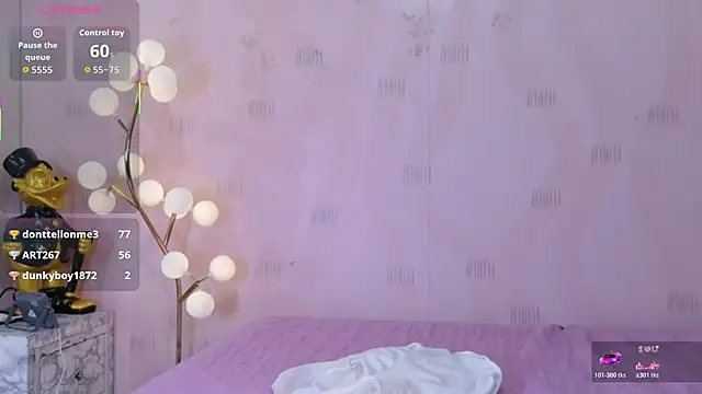 littleebonymommy online show from May 15, 7:49 pm
