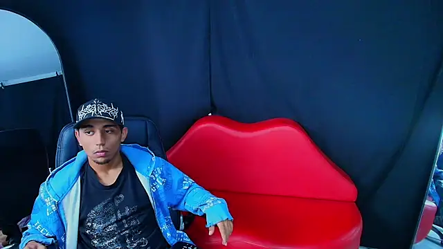 Annyeli online show from June 19, 2:16 am