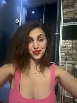 EmaSkyes online show from November 11, 7:22 pm