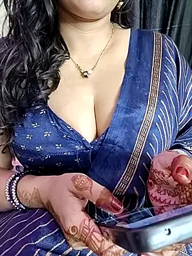 kaamuk shweta online show from July 3, 9:04 am