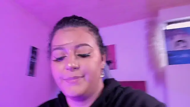 LorenaStevens online show from February 3, 3:17 pm