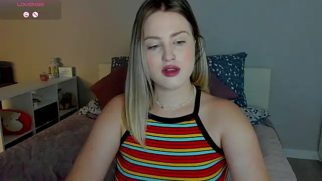 Snapshot of _Sarah_Soul_ chatting on September 11, 12:22 am Sarah Soul online show from September 11, 12:22 am