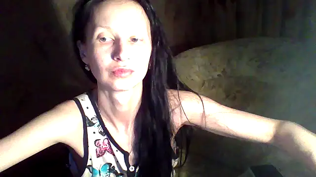 Starry Siren online show from June 13, 5:10 pm