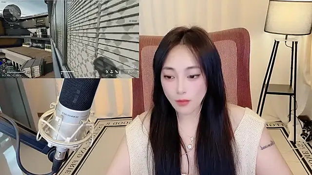 Daisy-77 online show from June 22, 1:41 pm